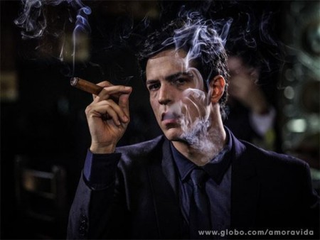 Félix Khoury , o novo vilão das nove. 